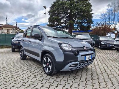 Usata Fiat Panda Cross Cross 69 CV (50 kW) 2022 Grigio Utilitaria