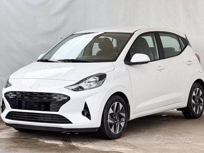 Nuova Hyundai i10 2025 Bianco Utilitaria