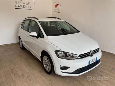 Usata VW Golf Sportsvan Comfortline 110 CV (80 kW) 2016 Bianco Monovolume