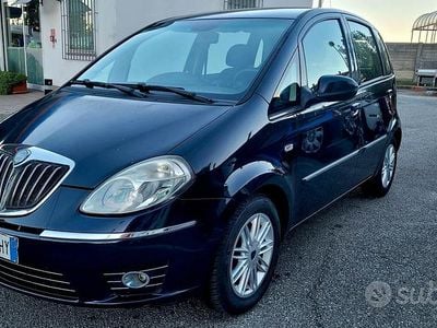 Usata Lancia Musa 77 CV (56 kW) 2011 Blu Monovolume