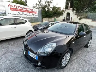 Usata Alfa Romeo Giulietta Super 120 CV (88 kW) 2018 Nero Utilitaria