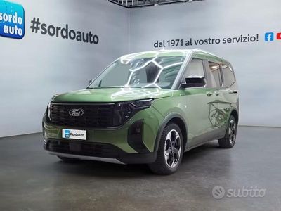 Usata Ford Tourneo Courier Active 125 CV (91 kW) 2024 Verde Monovolume