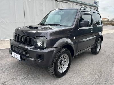 Usata Suzuki Jimny 86 CV (63 kW) 2018 Grigio SUV