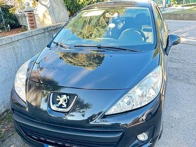 Usata Peugeot 207 70 CV (51 kW) 2012 Nero Berlina