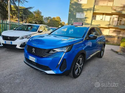 Usata Peugeot 3008 Allure 131 CV (96 kW) 2021 Blu SUV