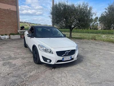 Usata Volvo C30 114 CV (83 kW) 2011 Bianco Utilitaria