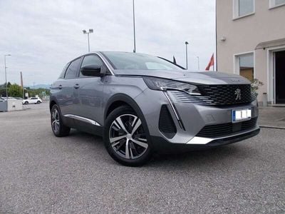 Usata Peugeot 3008 Allure 200 CV (147 kW) 2022 Antracite / metallizzato SUV