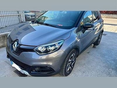 Grigio Usata 2017 Renault Captur SUV | 11.000 € (Buon prezzo)