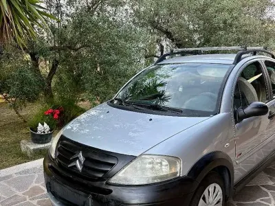 Usata Citroën C3 XTR 90 CV (66 kW) 2009 Grigio Utilitaria