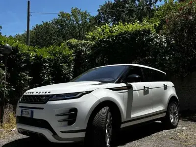 Usata Land Rover Range Rover evoque R-Dynamic 300 CV (220 kW) 2022 SUV