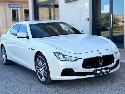 Usata Maserati Ghibli 410 CV (301 kW) 2015 Bianco Berlina