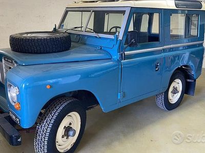 Usata Land Rover Defender 1982 Blu Cabrio