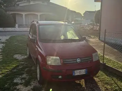 Usata Fiat Panda Dynamic 60 CV (44 kW) 2007 Rosso Utilitaria