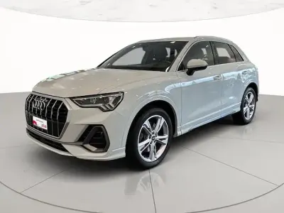Usata Audi Q3 S-Line 200 CV (147 kW) 2022 Bianco ghiacciaio metallizzato SUV
