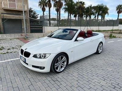 Usata BMW 330 Cabriolet 231 CV (169 kW) 2008 Cabrio