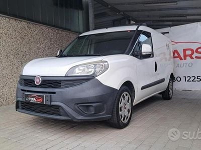 Usata Fiat Doblò Pop 120 CV (88 kW) 2016 Bianco Monovolume