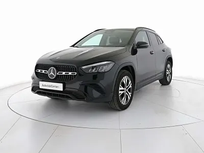 Usata Mercedes GLA200 Advanced 150 CV (110 kW) 2024 Nero SUV