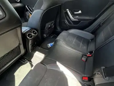 Begagnad Mercedes A250 Premium 160 HK (117 kW) 2021 Sedan