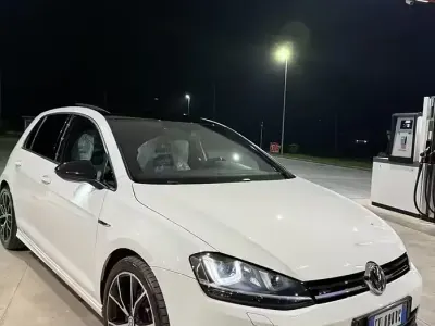 Usata VW Golf VII R-line 110 CV (80 kW) 2016 Berlina