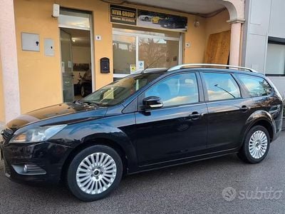 Usata Ford Focus Titanium 108 CV (79 kW) 2010 Nero Station wagon