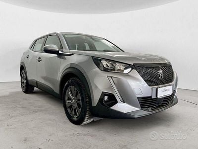 Grigio Usata 2020 Peugeot 2008 Active SUV | 14.900 € (Buon prezzo)