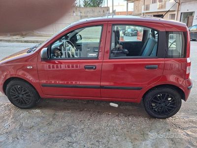 Usata Fiat Panda 60 CV (44 kW) 2012 Rosso Utilitaria