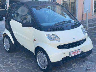 usata Smart ForTwo Coupé 800 cdi DIESEL PURE