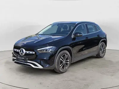 Begagnad Mercedes GLA180 Advanced 116 HK (85 kW) 2025 Svart SUV