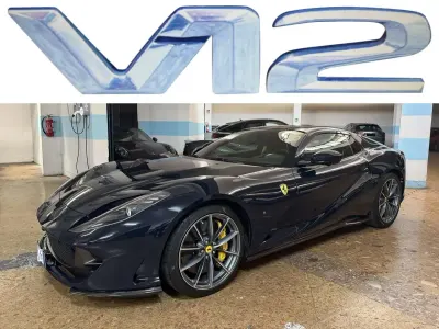 Usata Ferrari 812 799 CV (587 kW) 2021 Blu pozzi 520 Cabrio