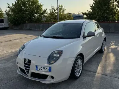 Usata Alfa Romeo MiTo 84 CV (61 kW) 2015 Utilitaria
