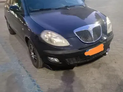 Usata Lancia Ypsilon 60 CV (44 kW) 2009 Nero Utilitaria