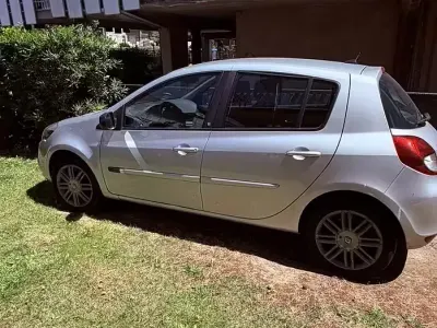 Usata Renault Clio II 75 CV (55 kW) 2011 Grigio Berlina