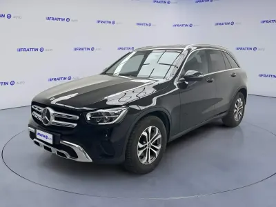 Usata Mercedes GLC200 Business 163 CV (119 kW) 2022 Grigio selenite met. SUV