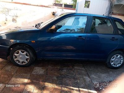 Usata Seat Ibiza 60 CV (44 kW) 1997 Blu Berlina
