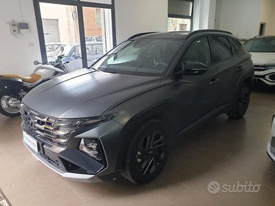 Usata Hyundai Tucson 215 CV (158 kW) 2024 Grigio SUV
