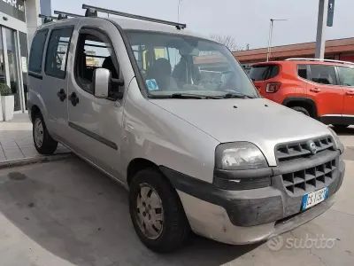 Usata Fiat Doblò Dynamic 105 CV (77 kW) 2004 Grigio Monovolume