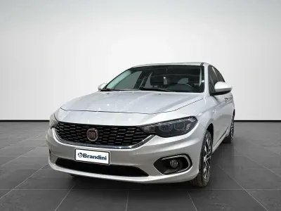 Usata Fiat Tipo Lounge 120 CV (88 kW) 2020 Anvil grey Station wagon