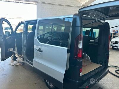 Usata Nissan NV300 120 CV (88 kW) 2018 Furgone