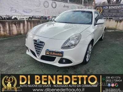 Gebraucht Alfa Romeo Giulietta Exclusive 140 PS (102 kW) 2011 Weiß Kleinwagen