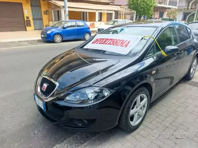 Usata Seat Leon 105 CV (77 kW) 2008 Nero Utilitaria