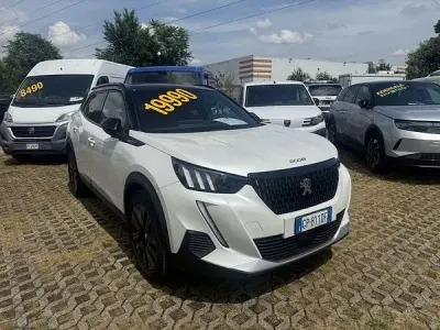 Usata Peugeot 2008 GT 131 CV (96 kW) 2023 Other SUV