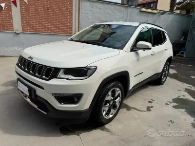 Occasion Jeep Compass Limited 140 ch (102 kW) 2019 Blanc SUV