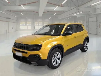 Usata Jeep Avenger Longitude 100 CV (73 kW) 2024 Giallo SUV