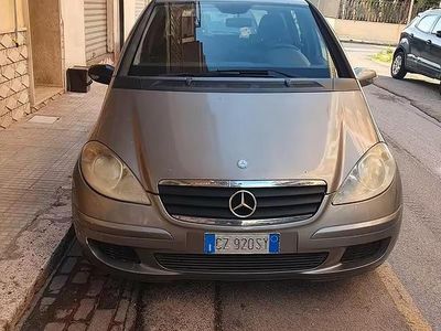 Usata Mercedes A180 2004 Grigio Utilitaria