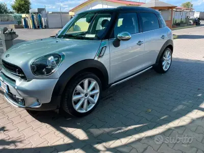Usata Mini Cooper SD Countryman 143 CV (105 kW) 2015 Grigio SUV