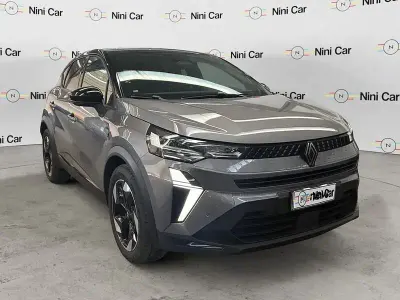 Usata Renault Captur Techno 91 CV (66 kW) 2025 Grigio SUV