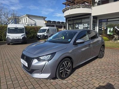 Usata Peugeot 208 Allure 101 CV (74 kW) 2021 Grigio Utilitaria