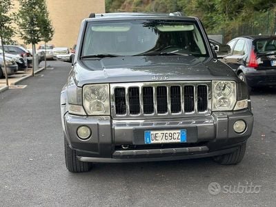 Usata Jeep Commander Limited 218 CV (160 kW) 2006 Grigio SUV