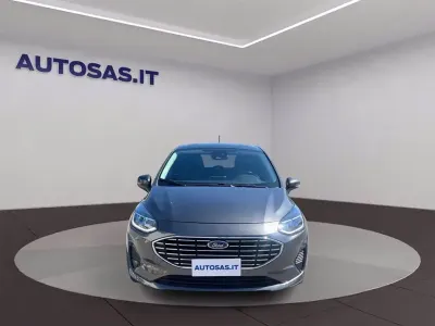 Usata Ford Fiesta Titanium 75 CV (55 kW) 2023 Grigio Utilitaria