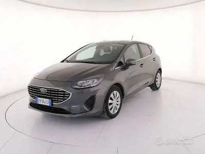 Usata Ford Fiesta Titanium 125 CV (91 kW) 2023 Grigio Utilitaria